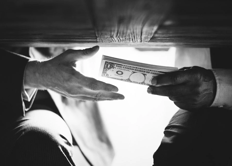 *-gates – und wie wir Sie mit Compliance Richtlinien vermeiden.